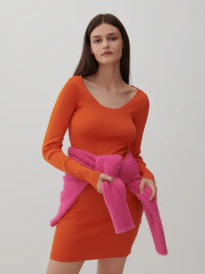 Reserved Sukienka z prążkowanej dzianiny - Pomarańczowy