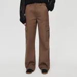 Spodnie straight fit z kieszeniami cargo brązowe - Brązowy