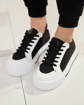 Damskie sportowe sneakersy w kolorze biało- czarnym Smaqo- Obuwie - Biały || Czarny