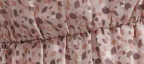 Krótka sukienka z falabanami w drobny nadruk