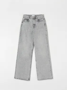 Spodnie jeansowe o kroju wide leg uszyte z bawełny. - szary