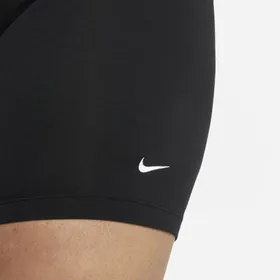 Spodenki damskie do jazdy na rowerze ze średnim stanem Nike Sportswear Essential (duże rozmiary) - Czerń