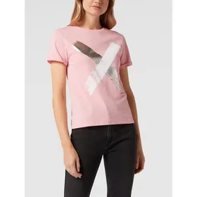 BOSS Casualwear T-shirt z nadrukiem w kontrastowym kolorze