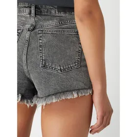 REVIEW Szorty jeansowe z dodatkiem streczu model ‘Anthra’