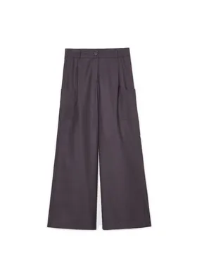 Fioletowe spodnie wide leg z kieszeniami cargo
