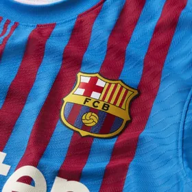 Męska koszulka piłkarska Nike Dri-FIT ADV FC Barcelona Match 2021/22 (wersja domowa) - Niebieski