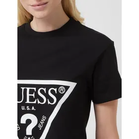 Guess Activewear T-shirt o krótkim kroju z nadrukiem z logo