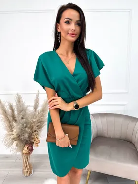 Zielona Sukienka z Kopertowym Dekoltem