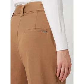 Guess Spodnie z zakładkami w pasie z mieszanki lyocellu