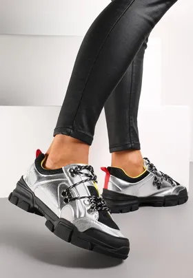 Srebrne Sznurowane Sneakersy na Płaskiej Podeszwie z Metalicznymi Wstawkami i Cyrkoniami Ciedra