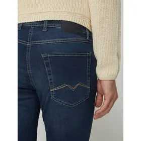 MAC Szorty jeansowe z dodatkiem streczu model ‘Arne’