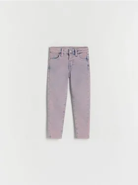 Jeansy typu slim, wykonane z tkaniny z bawełną. - fioletowy