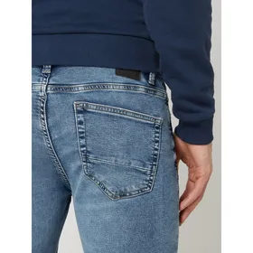 Only & Sons Jeansy o kroju slim fit z dodatkiem streczu model ‘Loom’