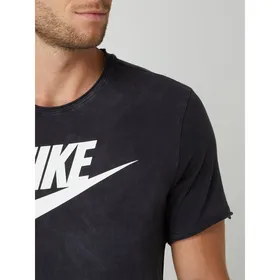 Nike T-shirt z o kroju standard fit z nadrukiem z logo