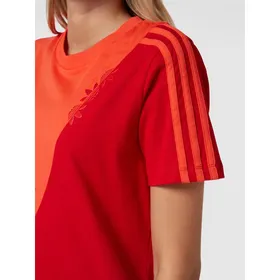 adidas Originals T-shirt z bawełny z wyhaftowanym logo
