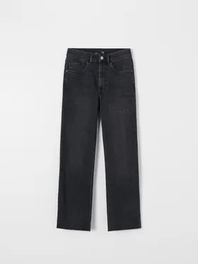 Wygodne jeansy wykonane z miękkiej, jeansowej tkaniny. - czarny