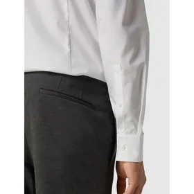 HUGO Koszula biznesowa o kroju slim fit z czystej bawełny model ‘Koey’