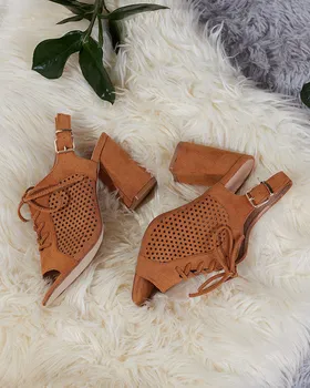 Ażurowe sandały damskie na słupku w kolorze camelowym Sasqan- Obuwie - Camel || Brązowy || Jasnobrązowy