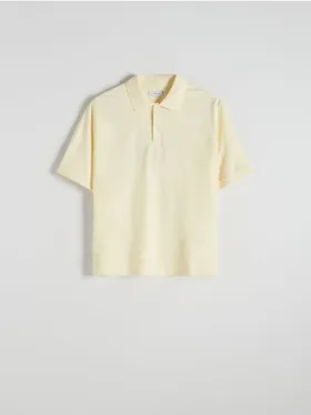 Koszulka polo o swobodnym kroju, z kolekcji PREMIUM, wykonana z bawełnianej dzianiny. - jasnożółty