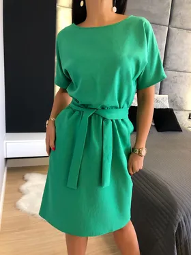 Zielona Sukienka z Paskiem 7907-521-G