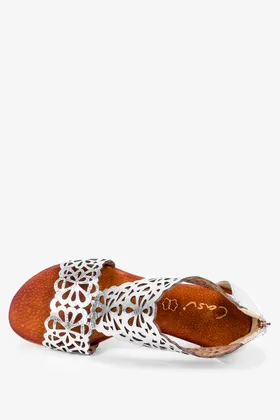 Srebrne sandały ażurowe płaskie zabudowane z zamkiem na pięcie polska skóra casu 2699-0
