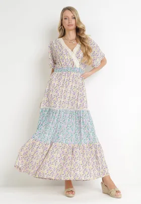 Fioletowa Rozkloszowana Sukienka Maxi z Gumką w Talii i Koronkowym Dekoltem Gerbera