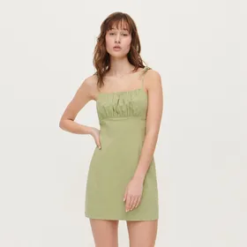 Zielona sukienka na wiązanych ramiączkach - Zielony