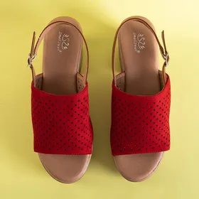 Czerwone damskie ażurowe sandały na słupku Noria - Obuwie - Czerwony