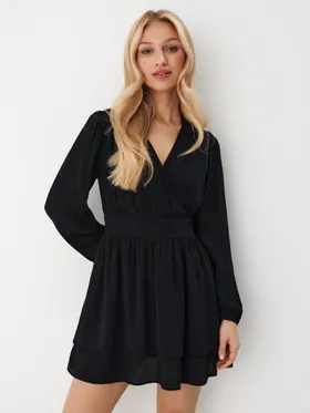 Wiskozowa sukienka mini - Czarny