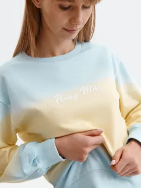 Kolorowa nierozpinana bluza damska