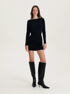 Sukienka mini z drapowaniem - Czarny