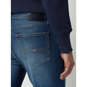 Tommy Jeans Jeansy o kroju relaxed straight fit z dodatkiem streczu model ‘Ryan’