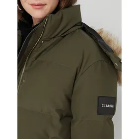 CK Calvin Klein Płaszcz pikowany ze sztucznym futrem