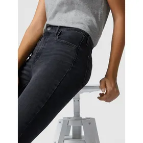 Levi's® Jeansy z wysokim stanem o kroju super skinny fit z dodatkiem lyocellu model ‘720’