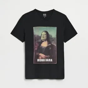 Czarna koszulka z nadrukiem Mona Bara - Czarny