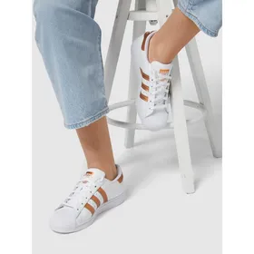 adidas Originals Sneakersy z detalami z logo