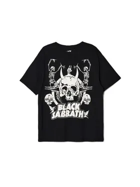 Czarny t-shirt z nadrukiem Black Sabbath