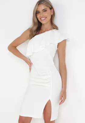 Biała Asymetryczna Sukienka Midi z Falbanką i Rozcięciem Joyannwe