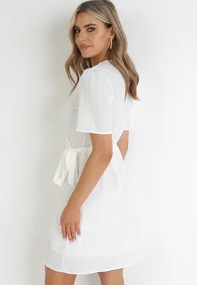 Biała Kopertowa Sukienka Mini Lapisa