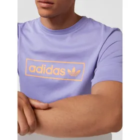 adidas Originals T-shirt z czystej bawełny z nadrukiem z logo