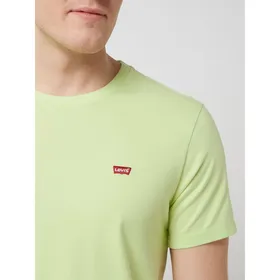 Levi's® T-shirt o kroju standard fit z bawełny