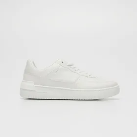 Białe sneakersy z imitacji skóry - Biały