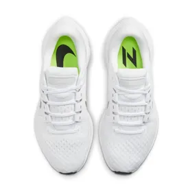 Damski buty do biegania po drogach Nike Air Zoom Vomero 16 - Biel