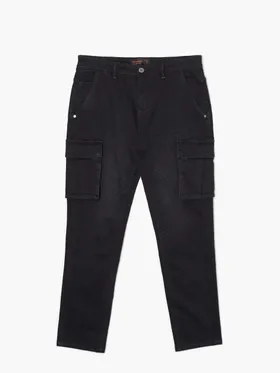 Czarne jeansy cargo