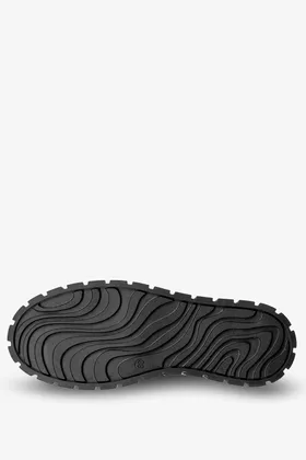 Czarne półbuty skórzane sneakersy na platformie z łańcuchem produkt polski casu 487