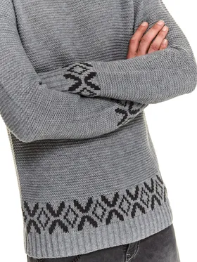 Sweter z wzorzystym wykończeniem