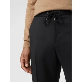 BOSS Spodnie do garnituru o kroju slim fit z żywej wełny model ‘Banks4’
