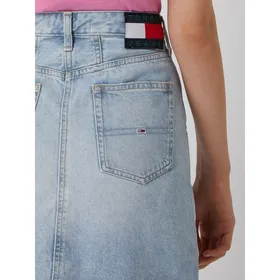 Tommy Jeans Spódnica jeansowa z bawełny z recyklingu