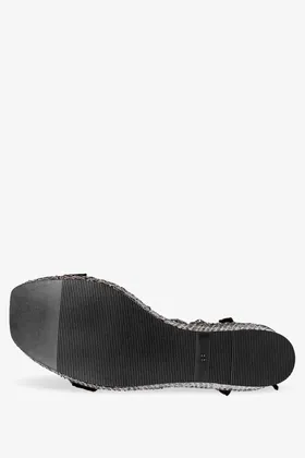 Czarne sandały skórzane espadryle na koturnie z kryształkami produkt polski casu 2490