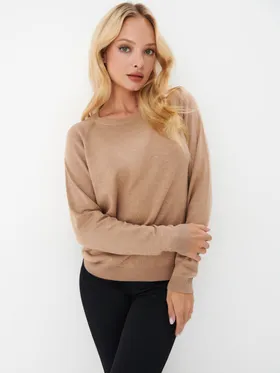 Beżowy sweter basic - Beżowy